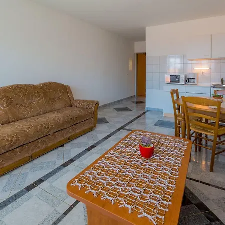 Tolles Mit Pool, Meerblick, Bbq, Liegen, Aussendusche Apartament