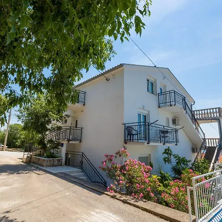 Tolles Mit Pool, Meerblick, Bbq, Liegen, Aussendusche شقة