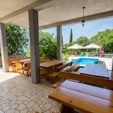 شقة Tolles Mit Pool, Meerblick, Bbq, Liegen, Aussendusche